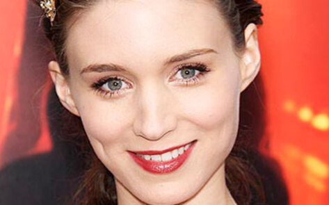 Rooney Mara Touts Veganism's Healthful Benefits