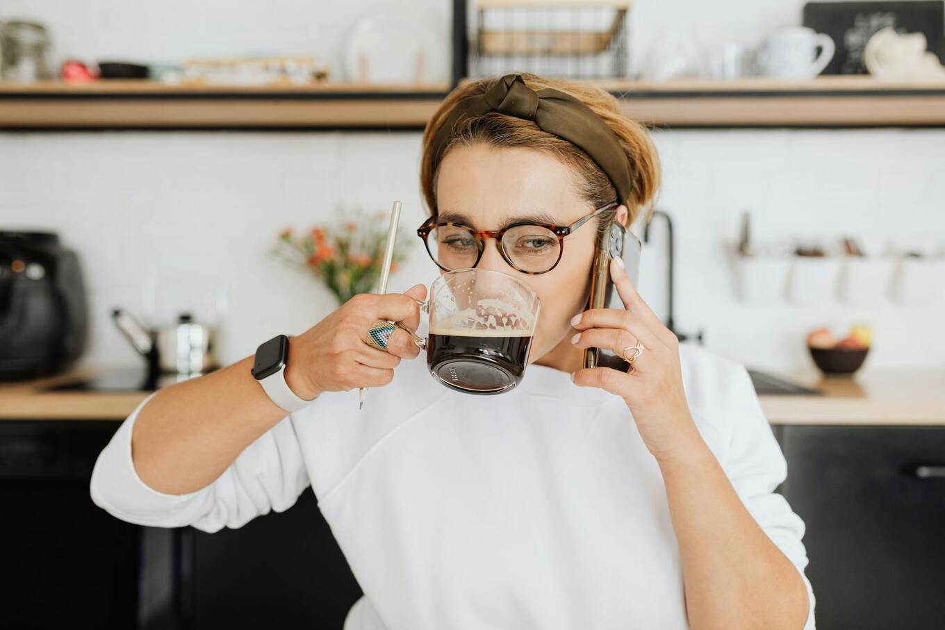 pexels woman drinking coffee