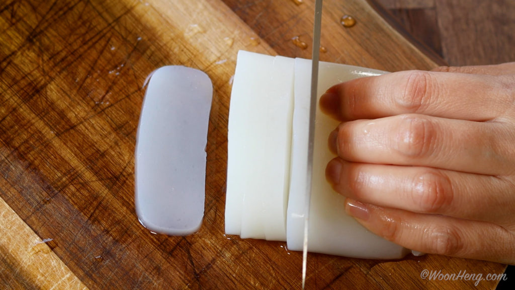 chopping konjac