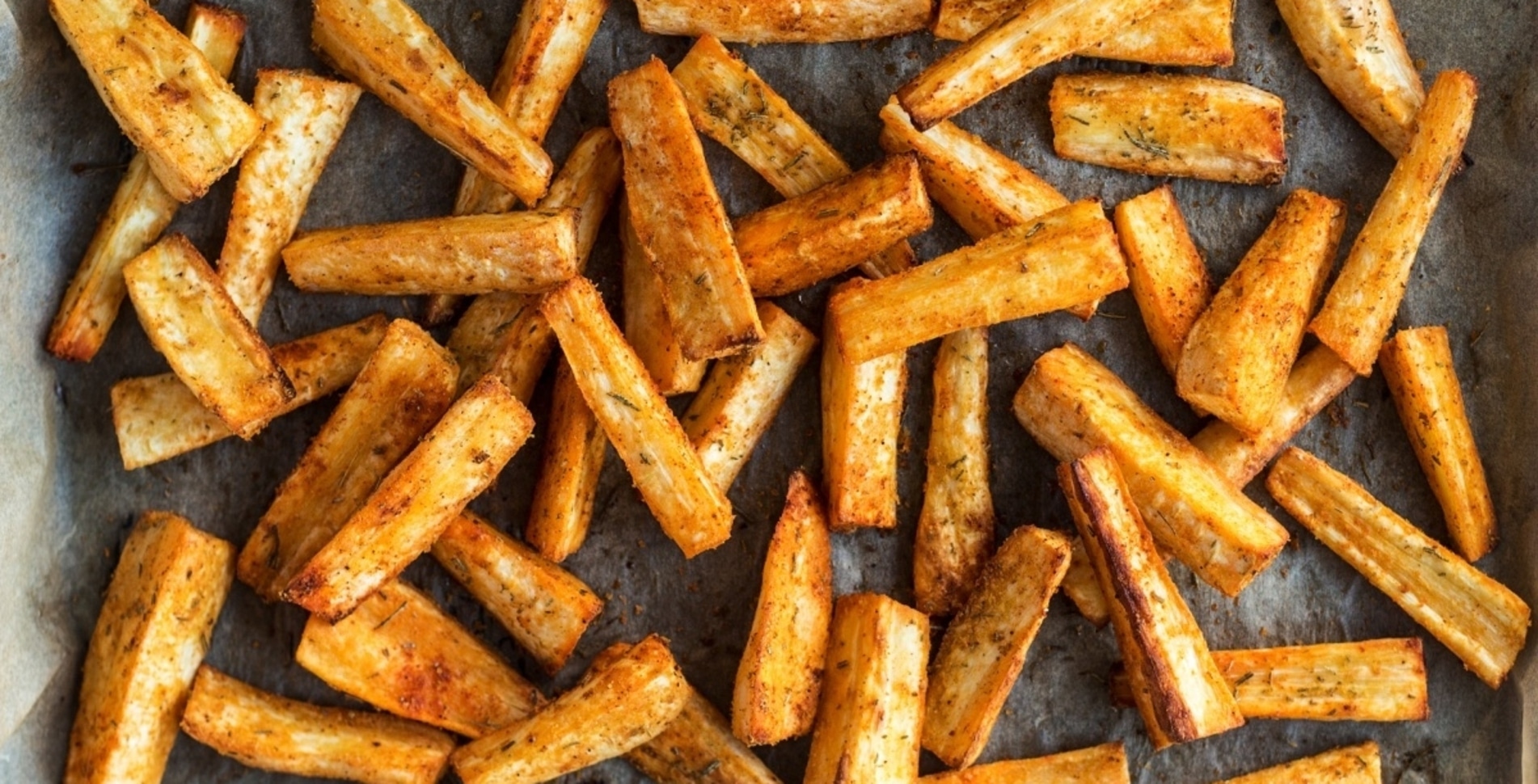 How to Cook With Parsnips, From Creamy Curry to Homemade Crisps