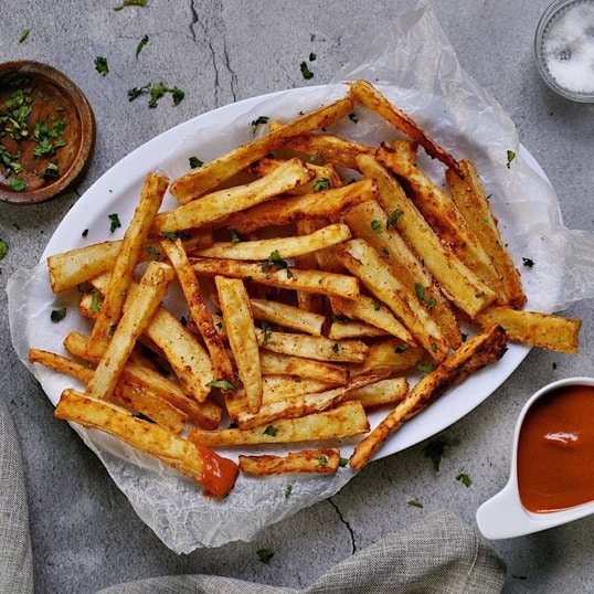 Cassava Root is Rich in Vitamin C, But Don't Eat it Raw. Here's How to Cook With It