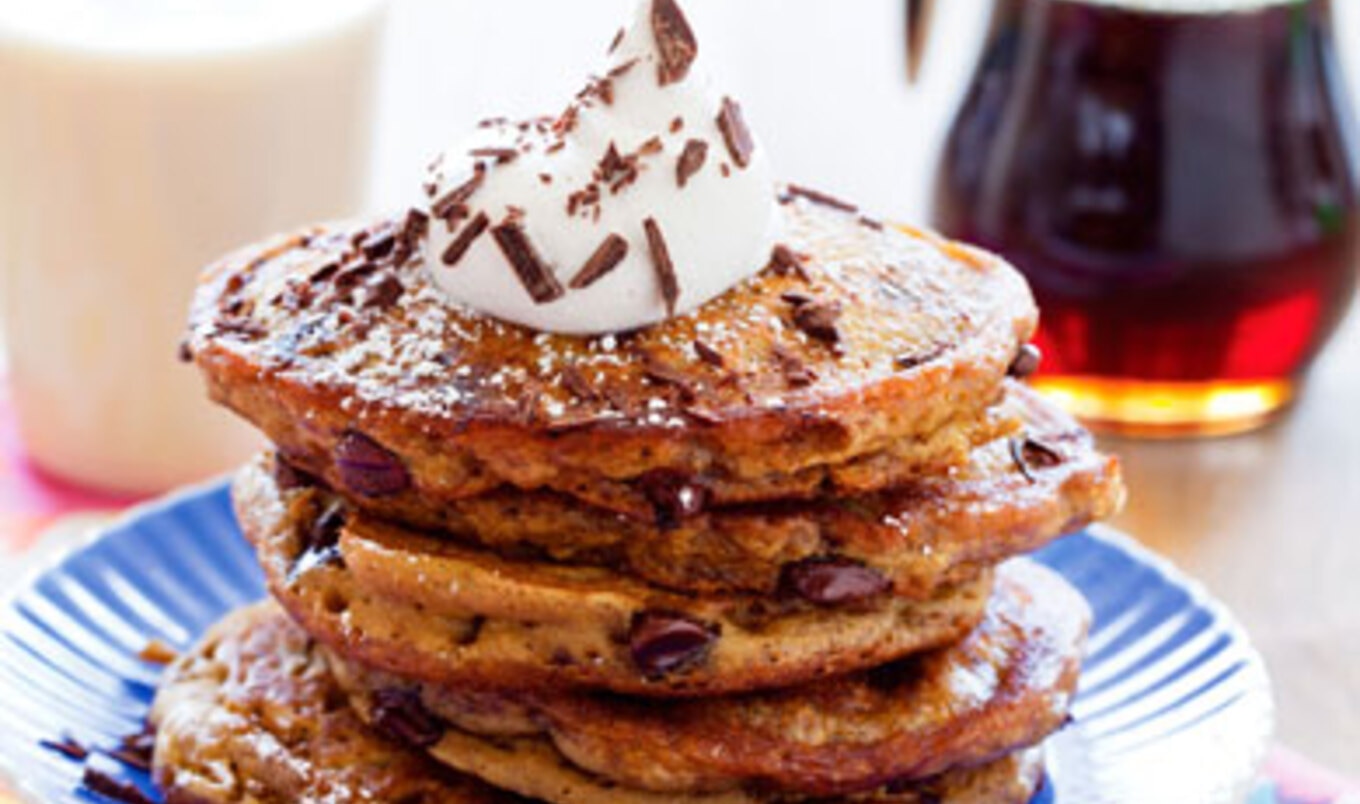 Fluffy Vegan Tiramisu Pancakes