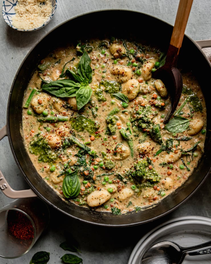 Creamy Vegan Gnocchi Skillet with Pesto, Lentils & Broccoli Rabe