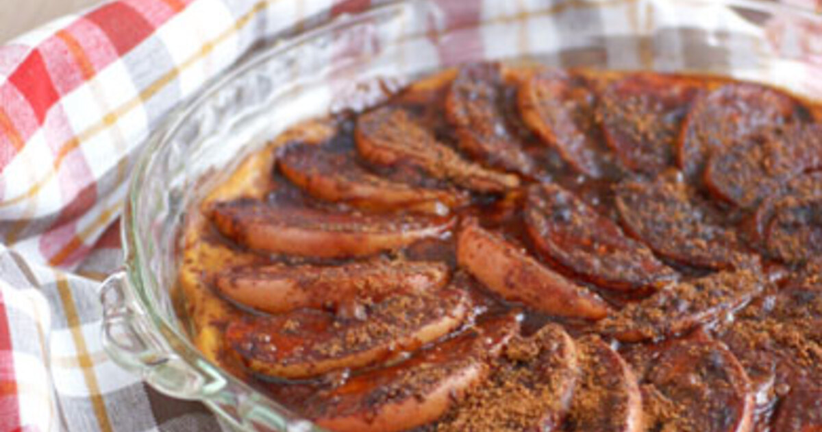 Breakfast Socca with Sweet Potato Spread and Caramelized Cinnamon Apples | VegNews