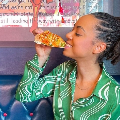 How to Order Vegan at Pizza Hut: the Ultimate Guide