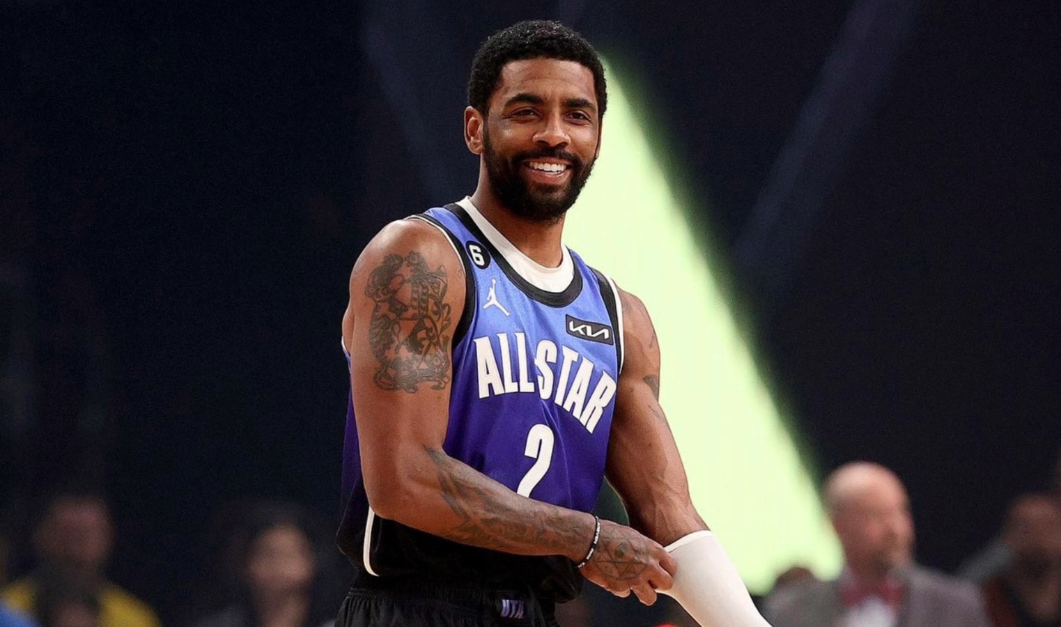 Kyrie Irving and Chef Supreme Dow Team Up to Provide 10 000 Vegan Meals to LA s Unhoused VegNews