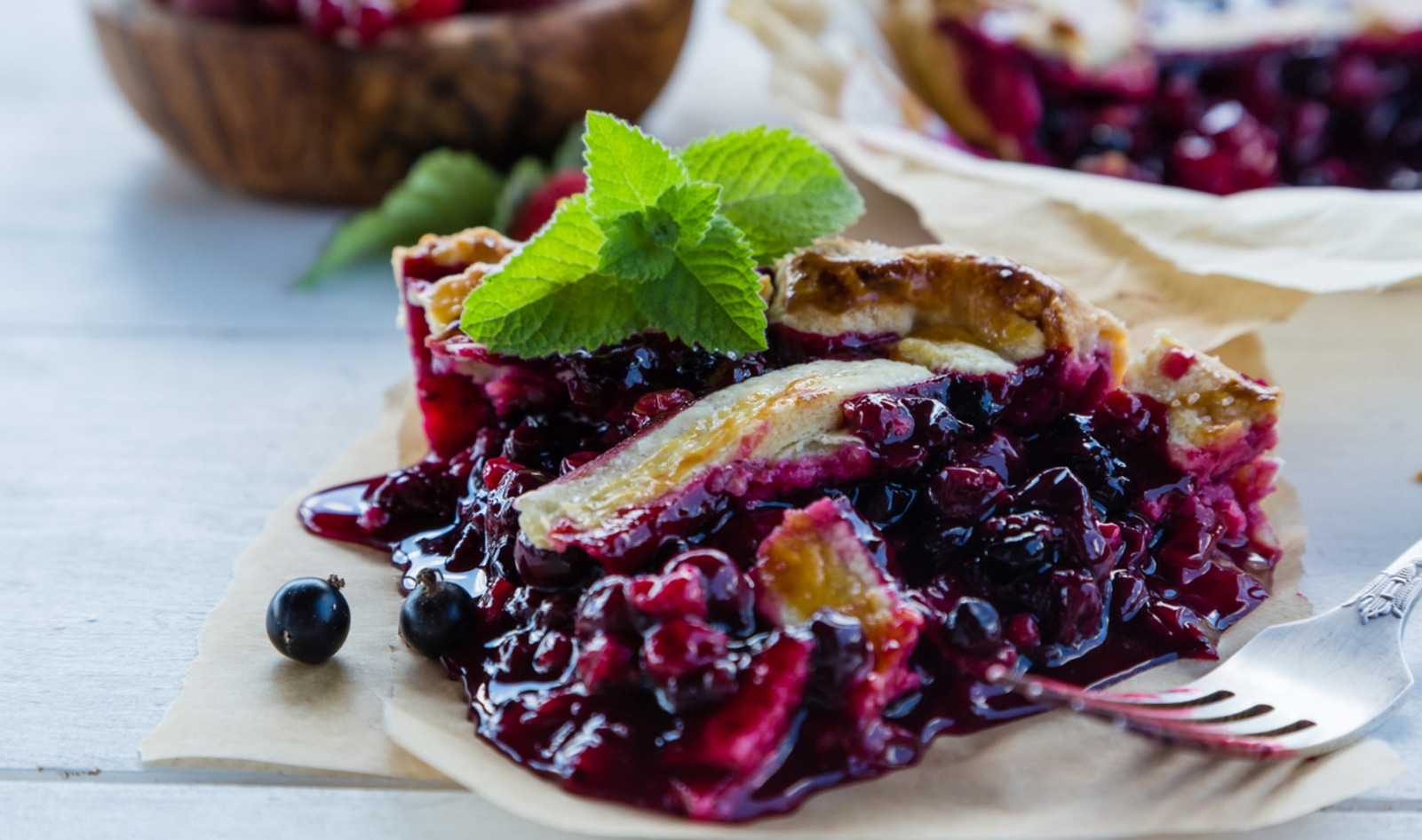 Make These Tasty Vegan Fruit Pie Recipes Before Summer Ends&nbsp;