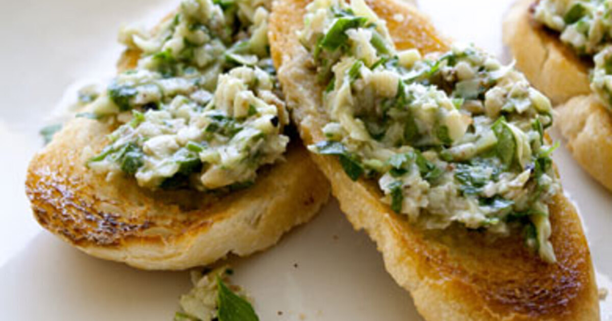 Vegan Artichoke Walnut Pesto Crostini | VegNews