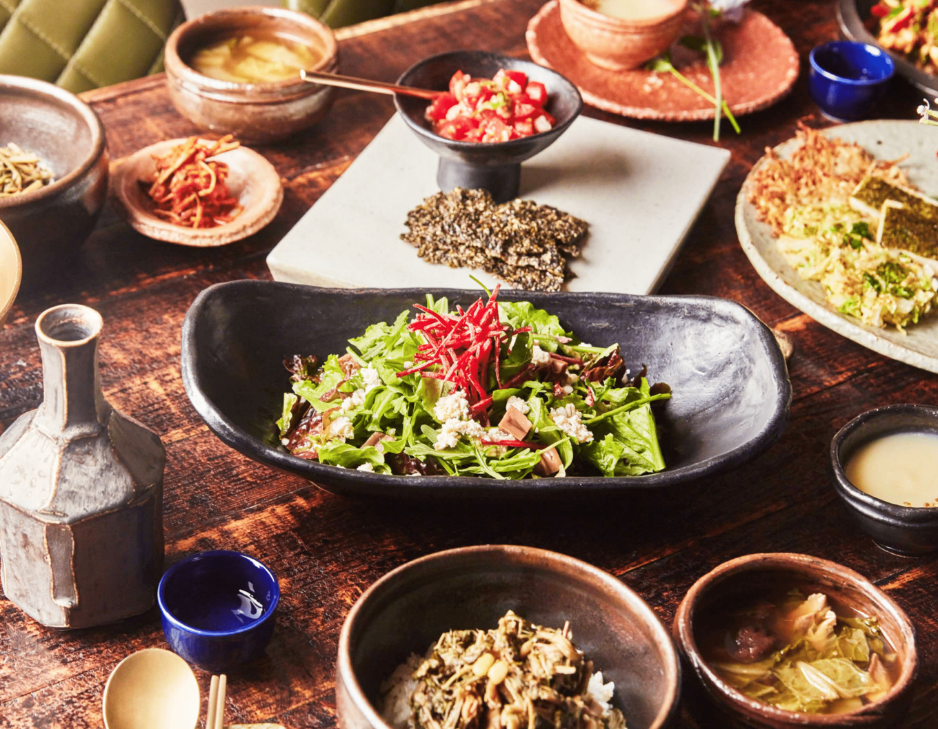 VegNews.SouthKorea.TableSpread