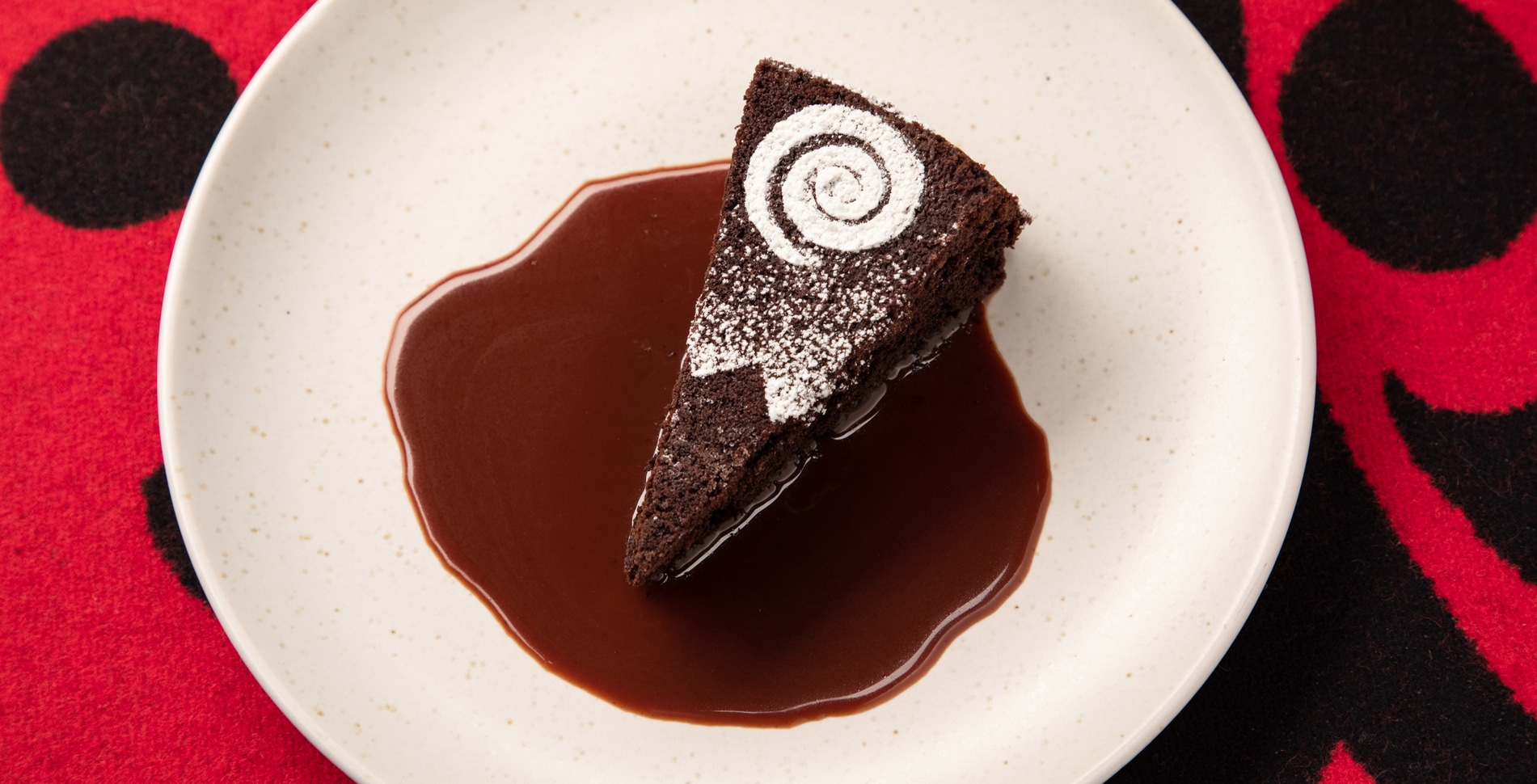 Simple Vegan Chocolate Piñon Cake