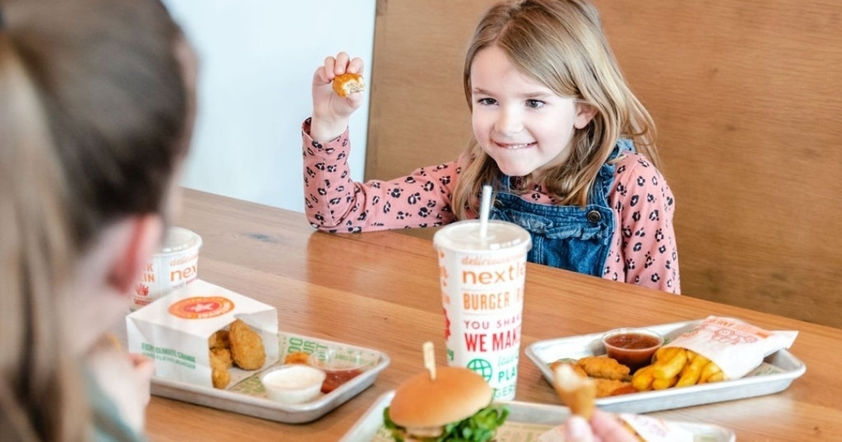 7 Vegan Fast Food Restaurants With Kids Meals - deleciousfood