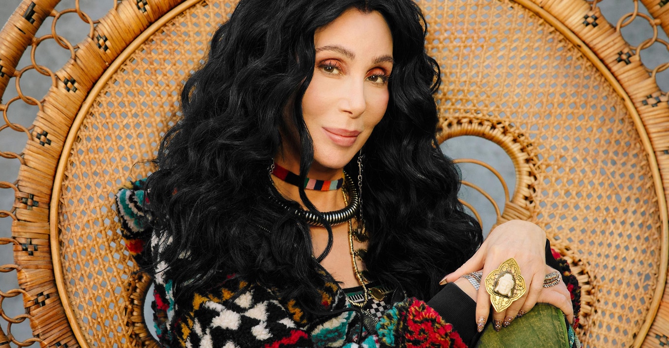 VegNews.Cher.Ugg