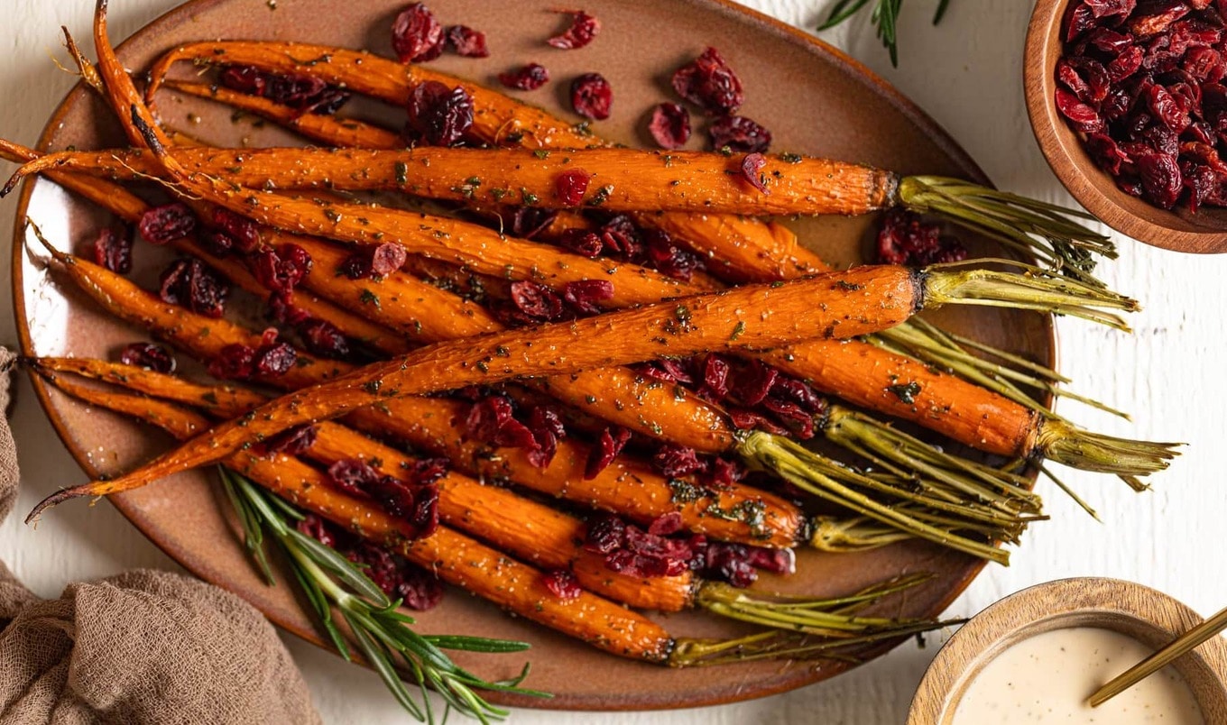 Easy Vegan Maple-Herb Glazed Carrots