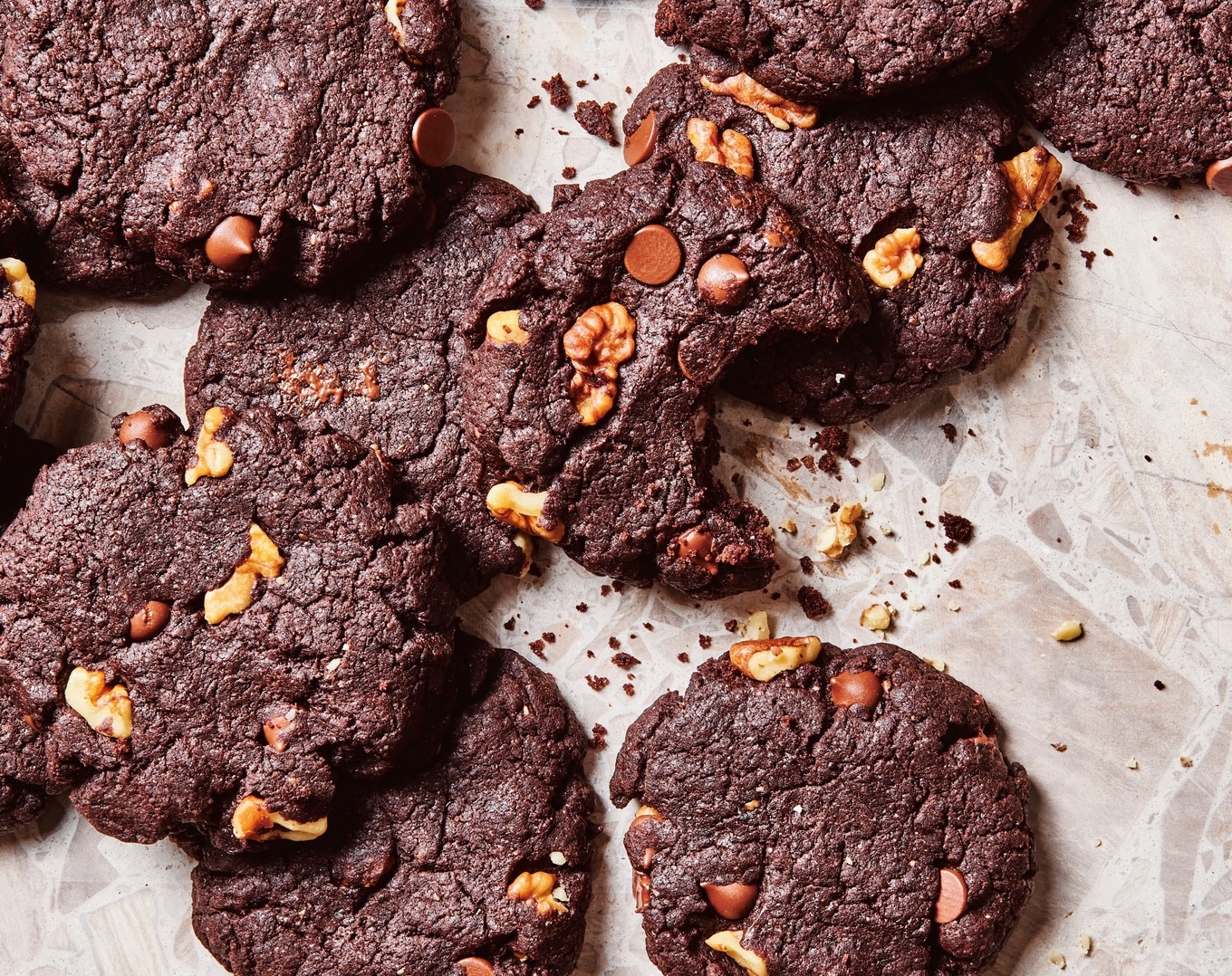 VegNews.BrownieWalnutCookies