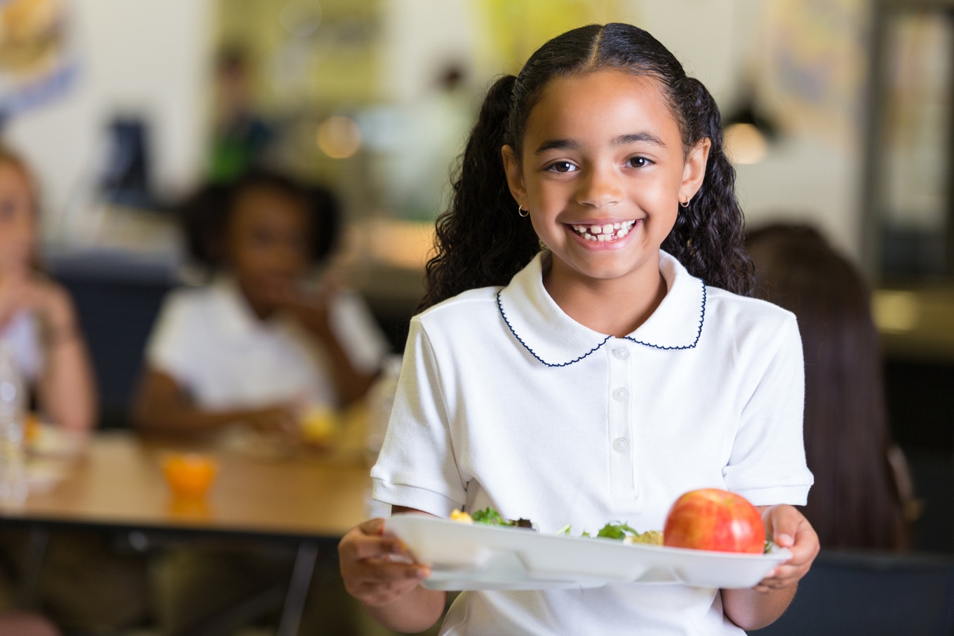 VegNews.SchoolLunch.Getty
