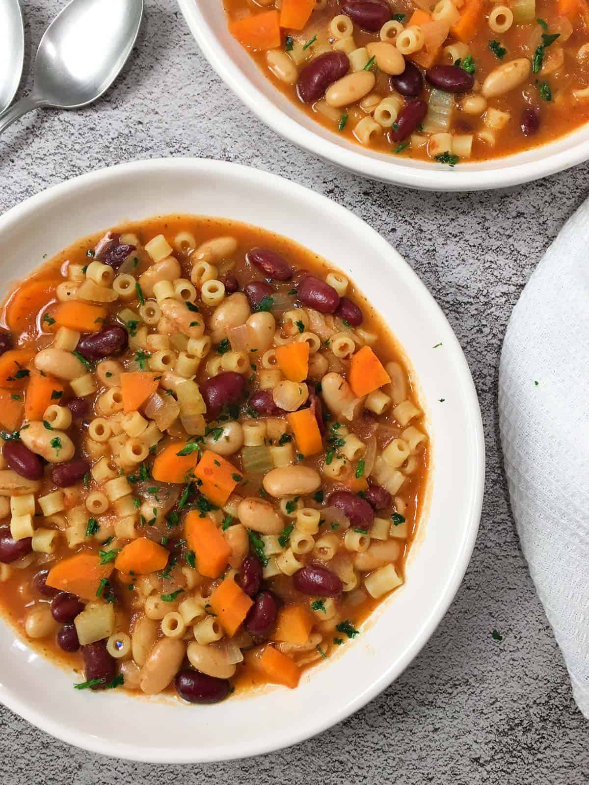 Stanley Tucci's 'authentic' pasta fagioli is perfect for winter - Daily  Express US