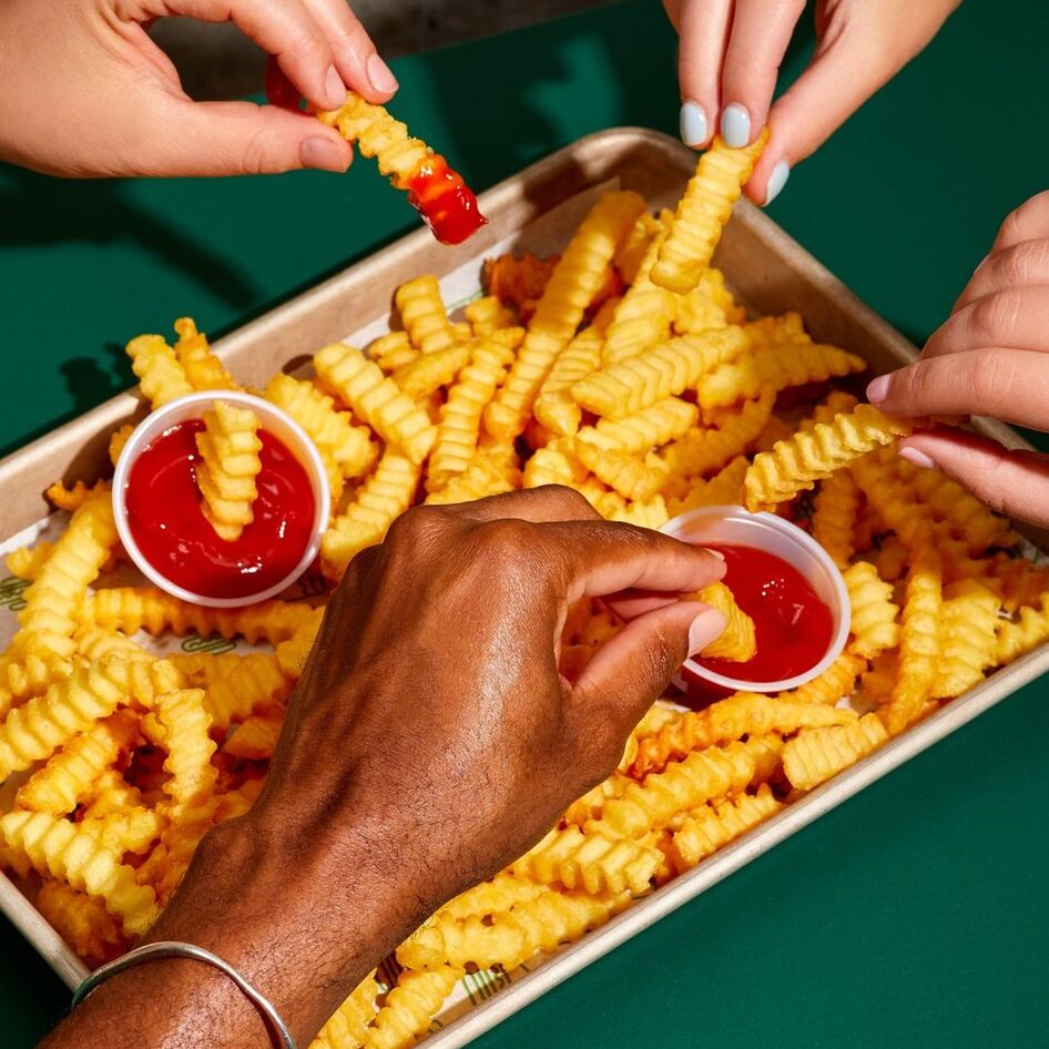 Can Shake Shack's New Cooking Oil Make Fast Food—and the Planet—Healthier?&nbsp; &nbsp;&nbsp;
