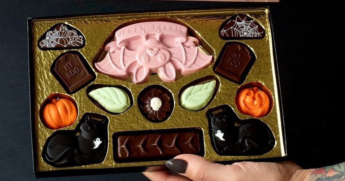 Treat Yourself: These Vegan Halloween Treats Ship Nationwide