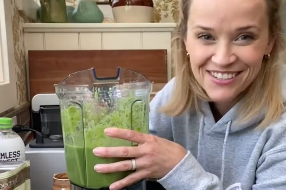 VegNews.ReeseWitherspoon