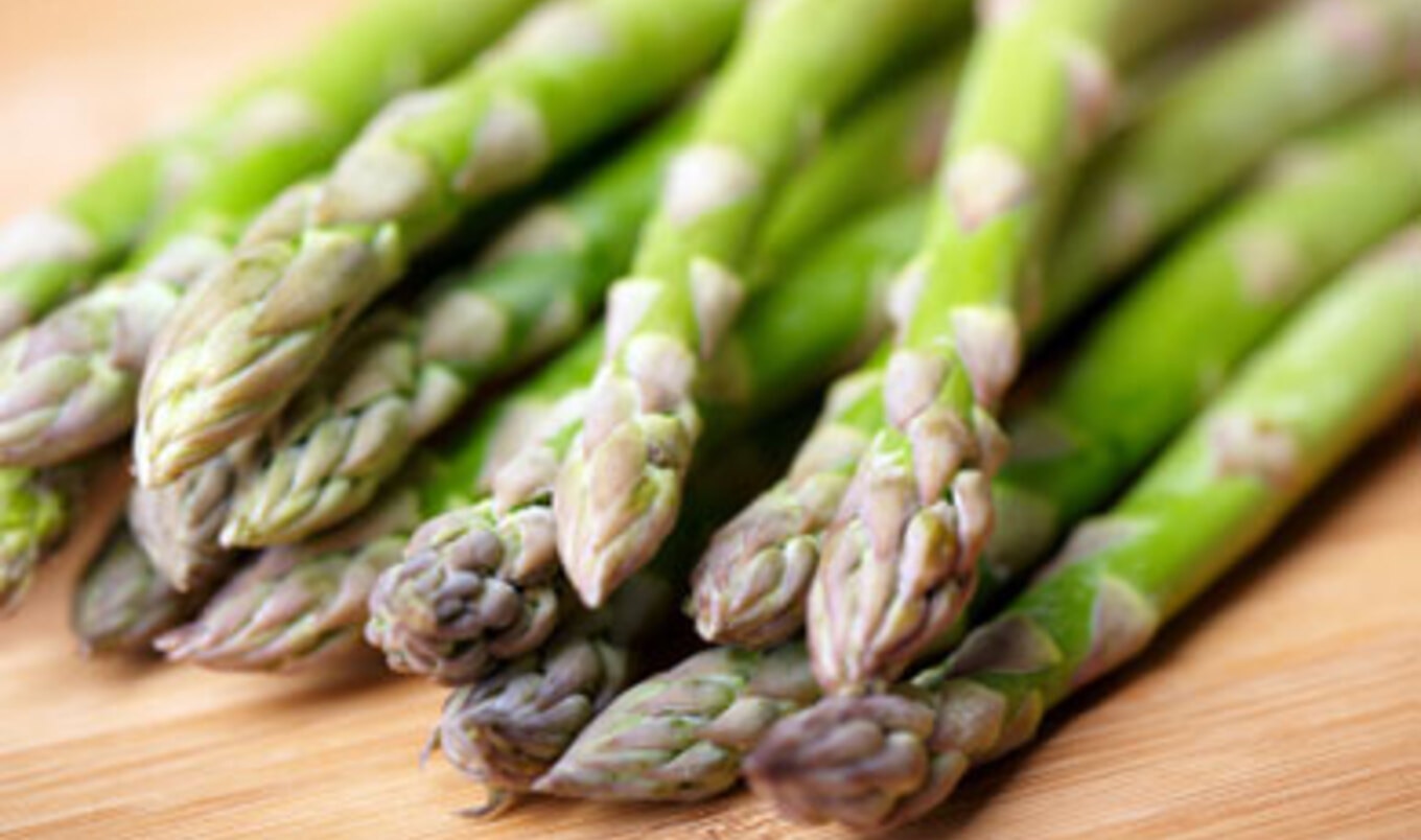 Balsamic Grilled Salad with Asparagus, Brussels Sprouts, & Onions
