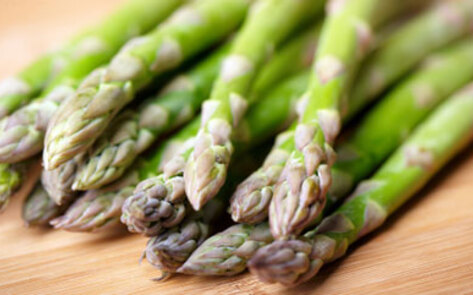 Balsamic Grilled Salad with Asparagus, Brussels Sprouts, & Onions