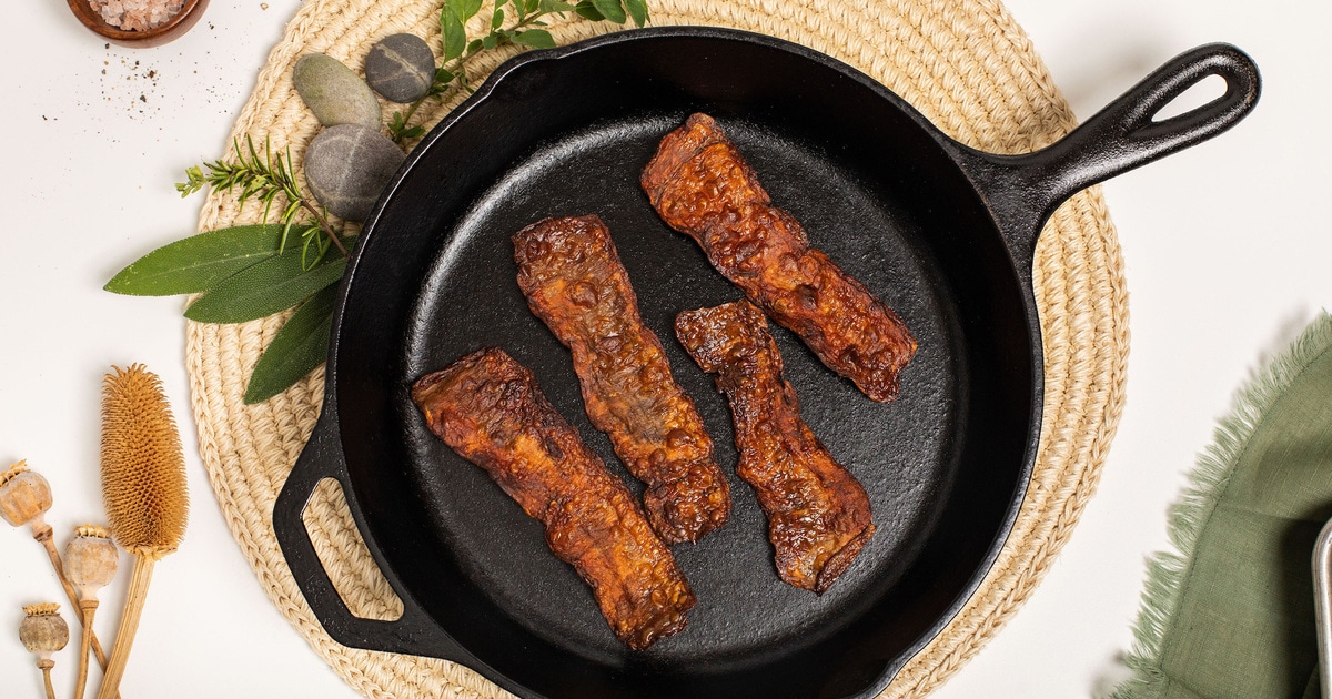 Is Vegan Bacon Healthier? Plus, 13 Vegan Bacon Brands to Try Right Now