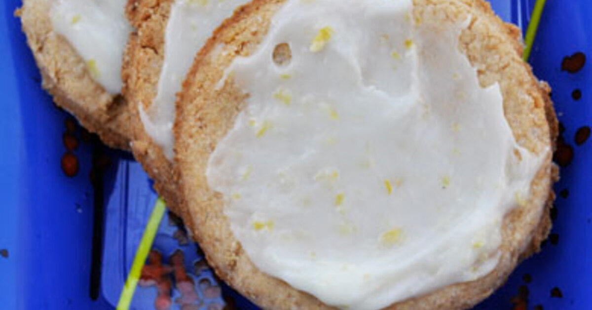 Gluten-Free Frosted Lemon Cookies | VegNews