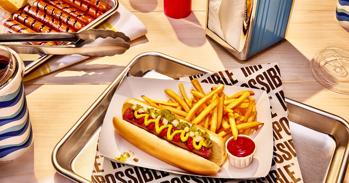 Impossible Hot Dogs Have Arrived, and New Research Says They're a Heart-Healthy Swap for Meat - Vimarsana News