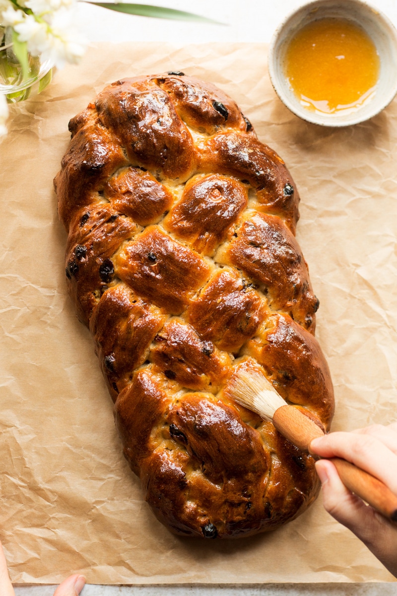 VegNews.FruitandNutChallah.LazyCatKitchen