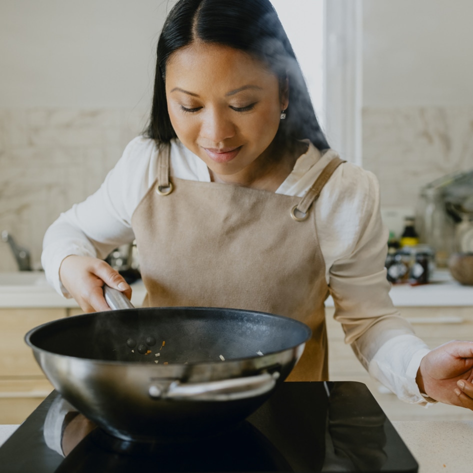 How to Cook With a Wok (Plus, 5 Brands to Buy and 7 Recipes to Try)