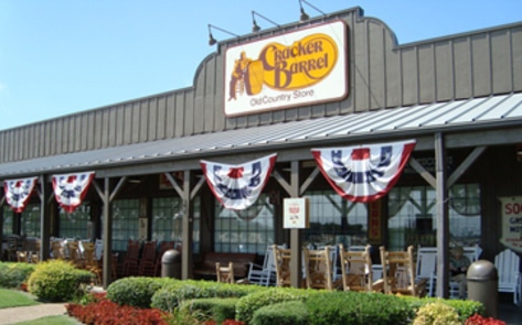 Cracker Barrel Announces Gestation Crate Phase-Out