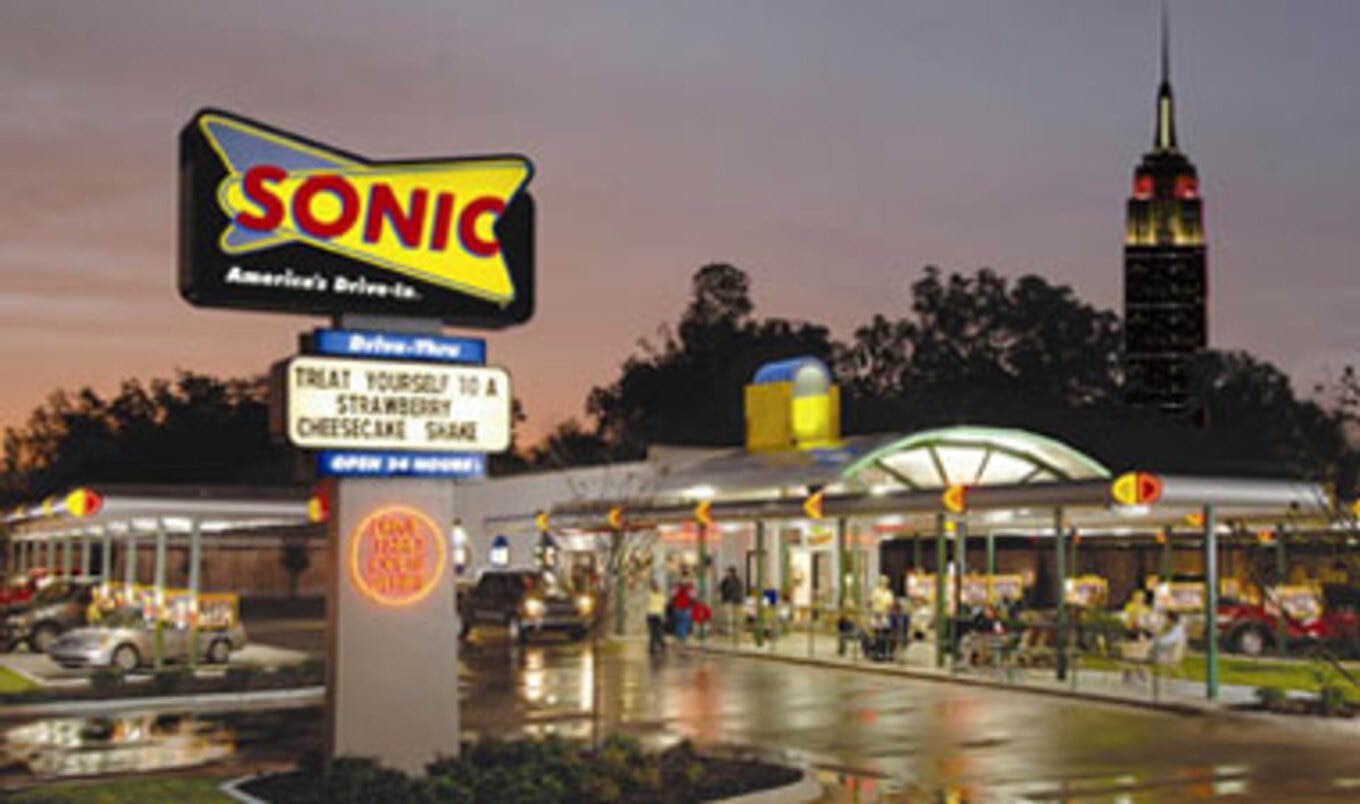 Drive-In Chain Sonic Eliminating Gestation Crates