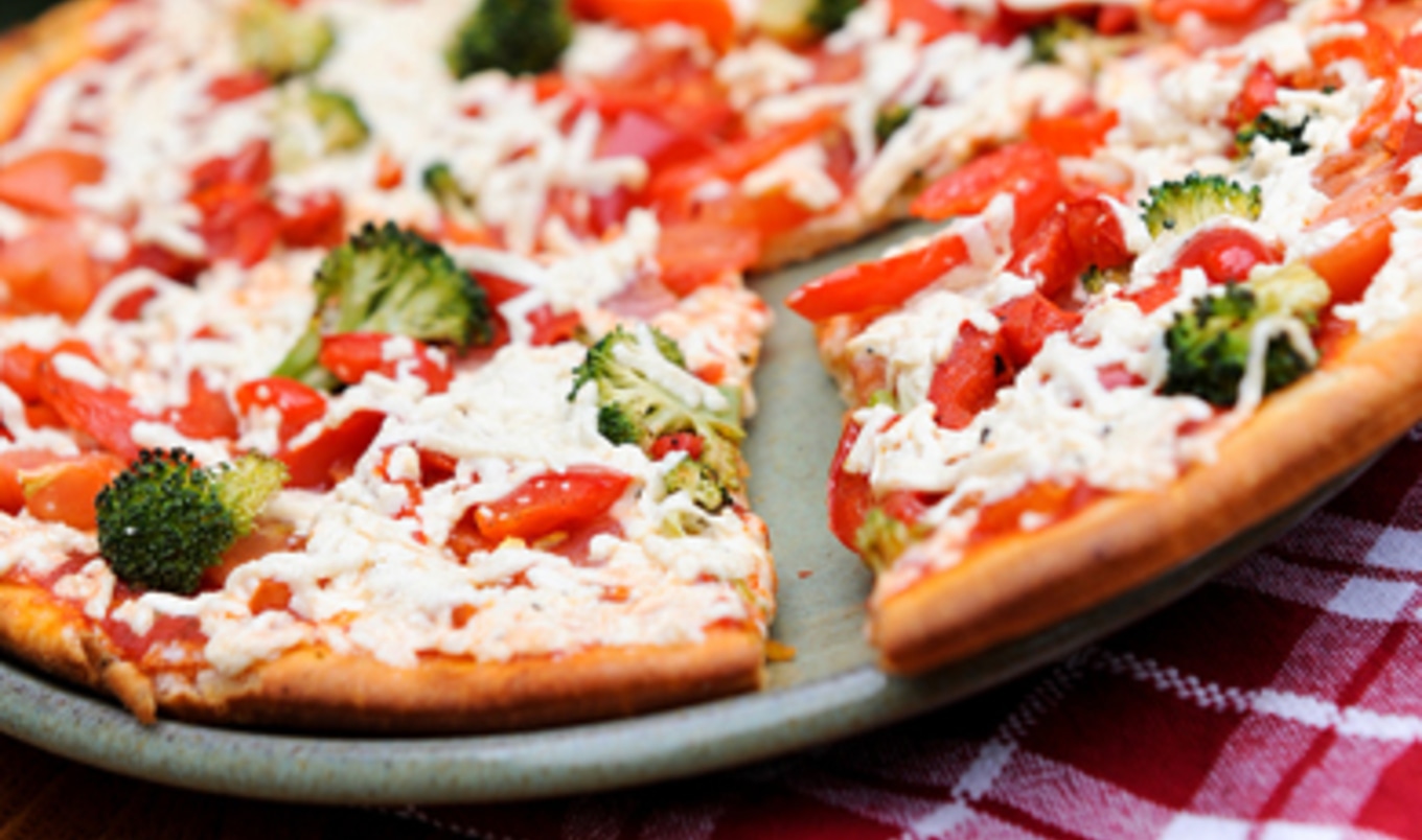 National Pizza Chain Now Offers Vegan Cheese