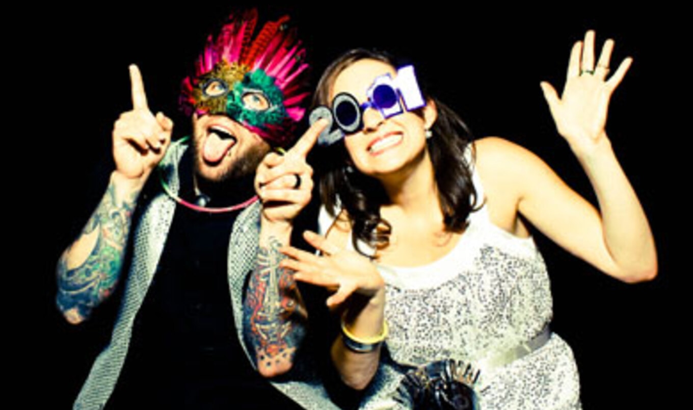 Vegan Weddings 2012: Alicia Guzman & Nik Sadler