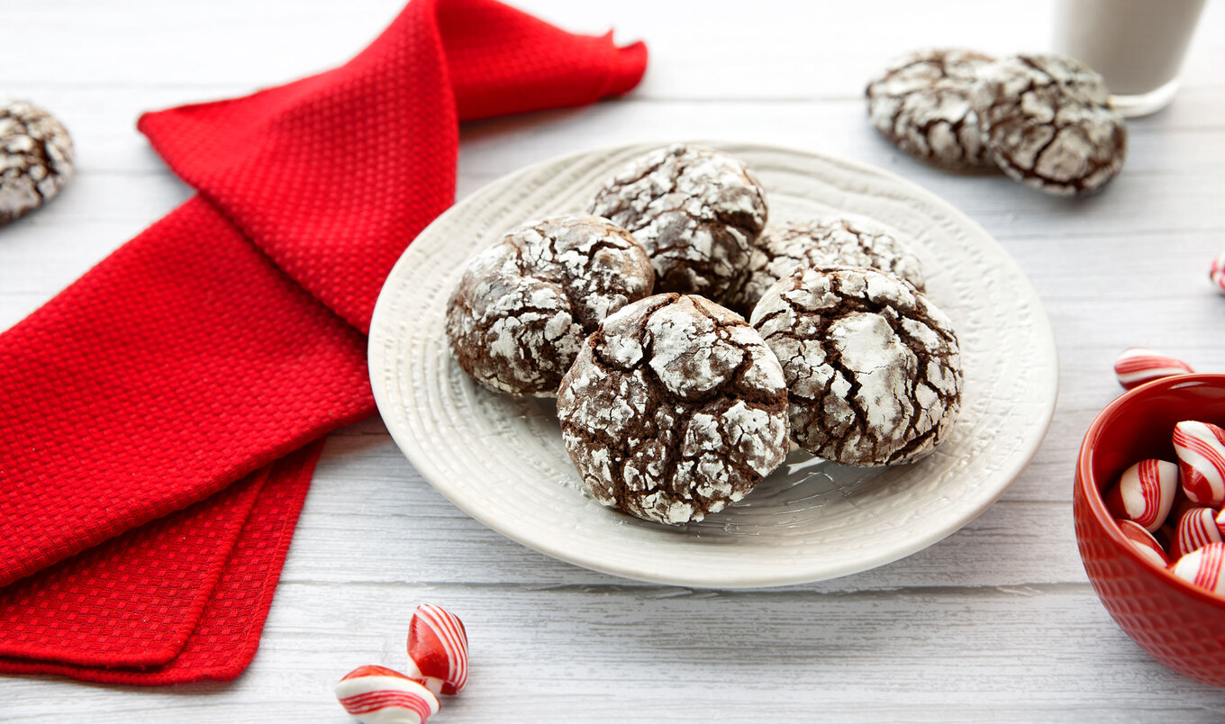 Vegan Chocolate Peppermint Crinkle Cookies