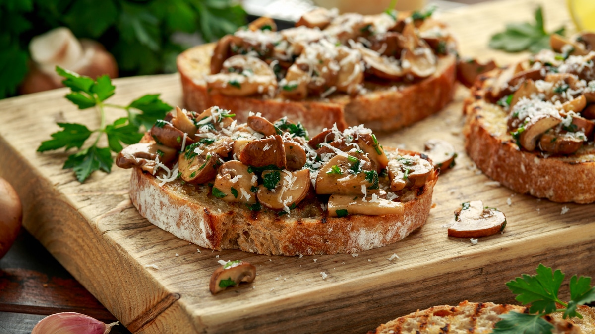 Why Mushrooms Are Set to Dominate in 2024 (Plus, More Food Trends to Expect) - Vimarsana News