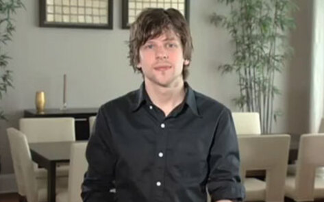 Jesse Eisenberg Speaks Up for Exotic Birds
