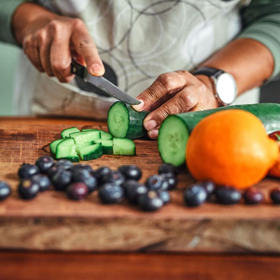 Experts Weigh In On Netflix’s ‘Hack Your Health’ Recommendation to Eat 20 Types of Plants a Week