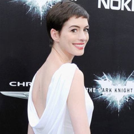 Anne Hathaway Discusses Her Plant-Based Lifestyle