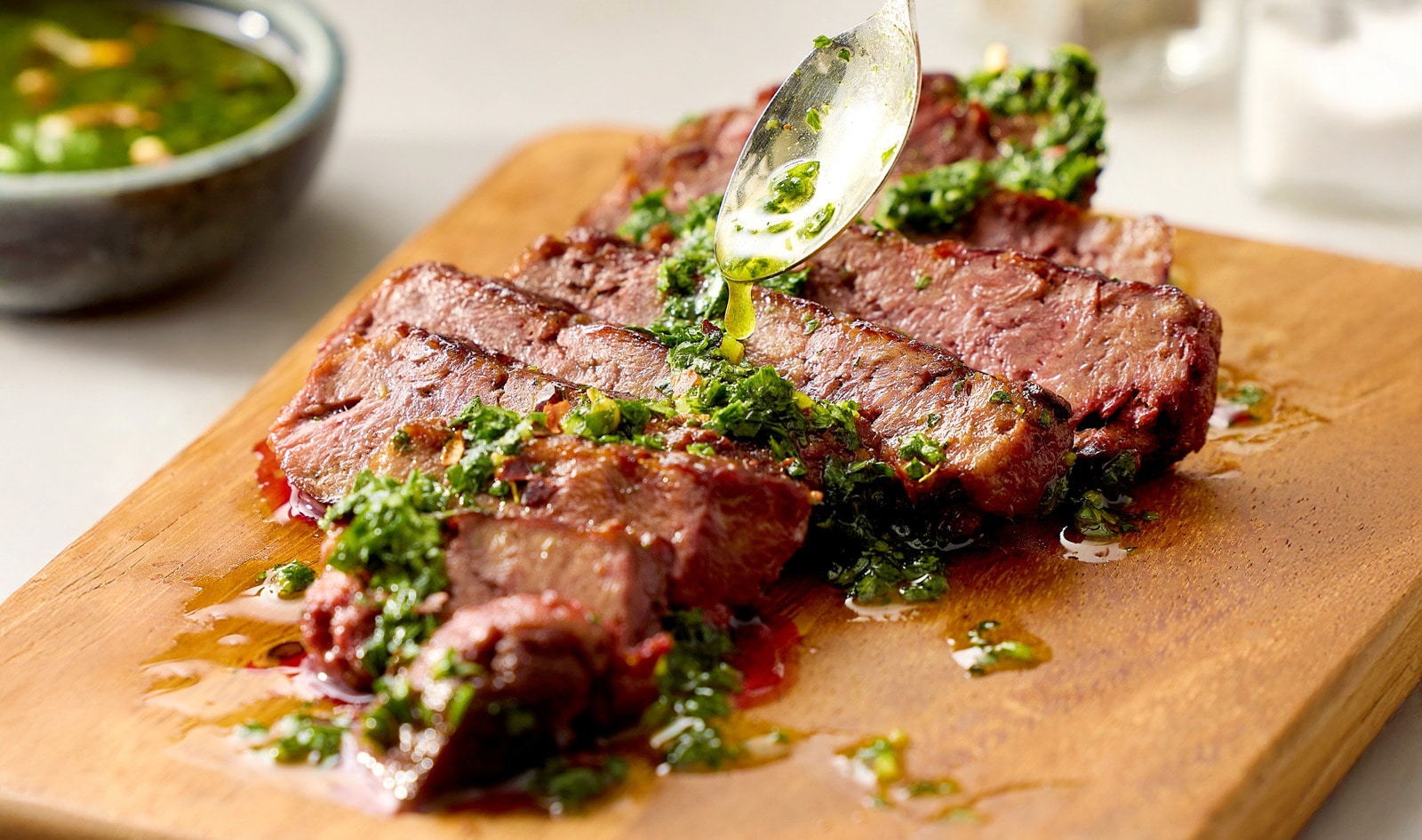 Food News of the Week: Beyond Steak Filets Debut at Steakhouse Chain, Chicago Launches Vegan Farmers Market, and Redefine Meat Debuts Spicy Shawarma