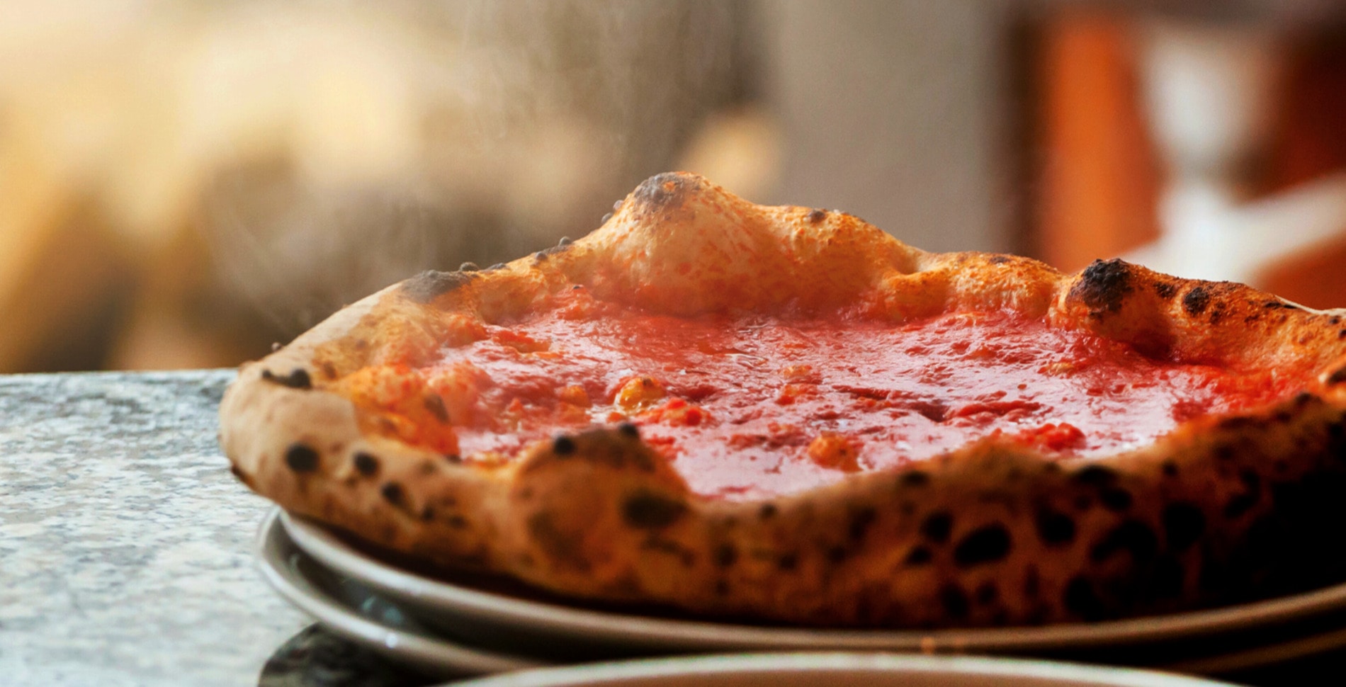 Where to Find the Best Vegan Pizza in Naples, Italy