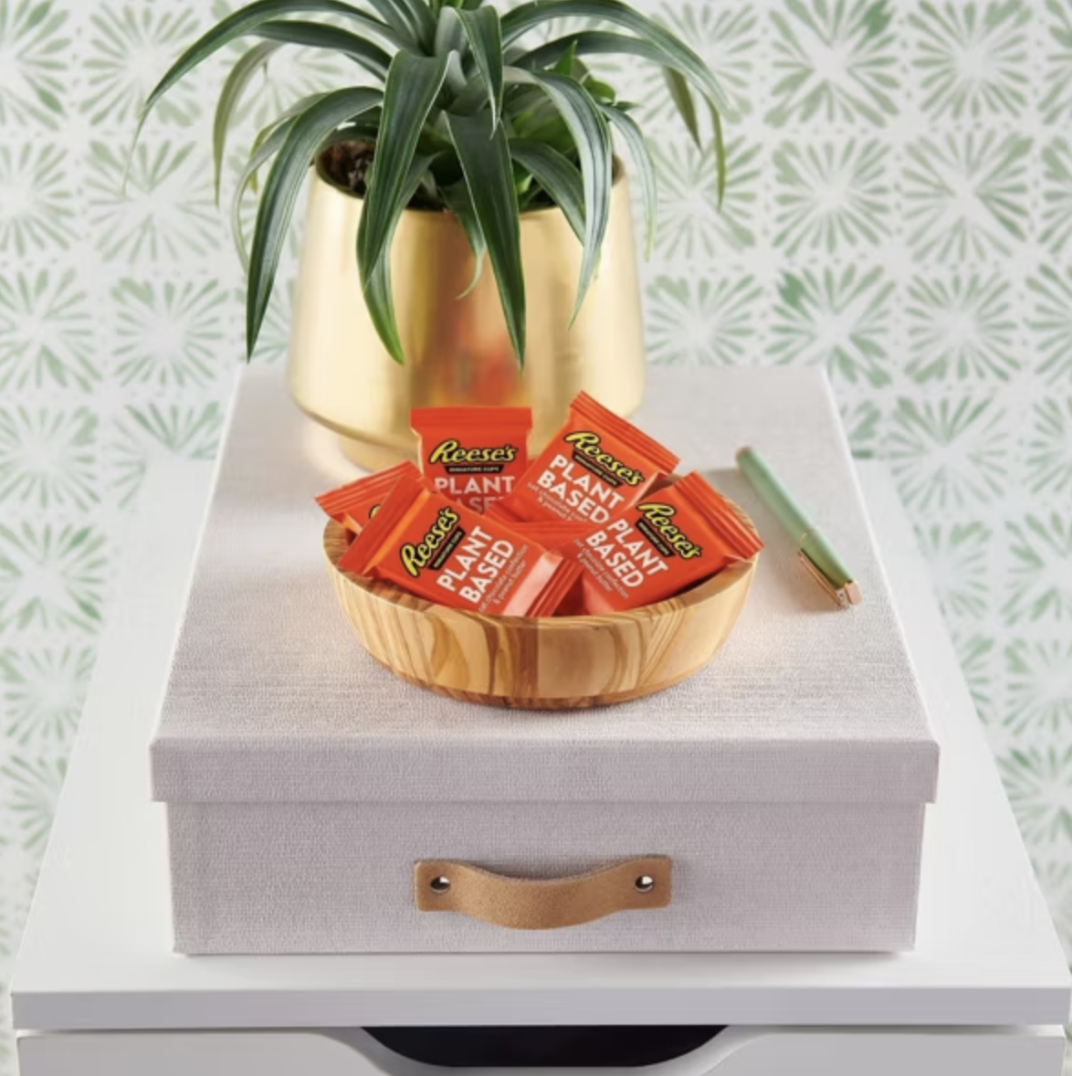 Reese's Plant-Based Cups and plant