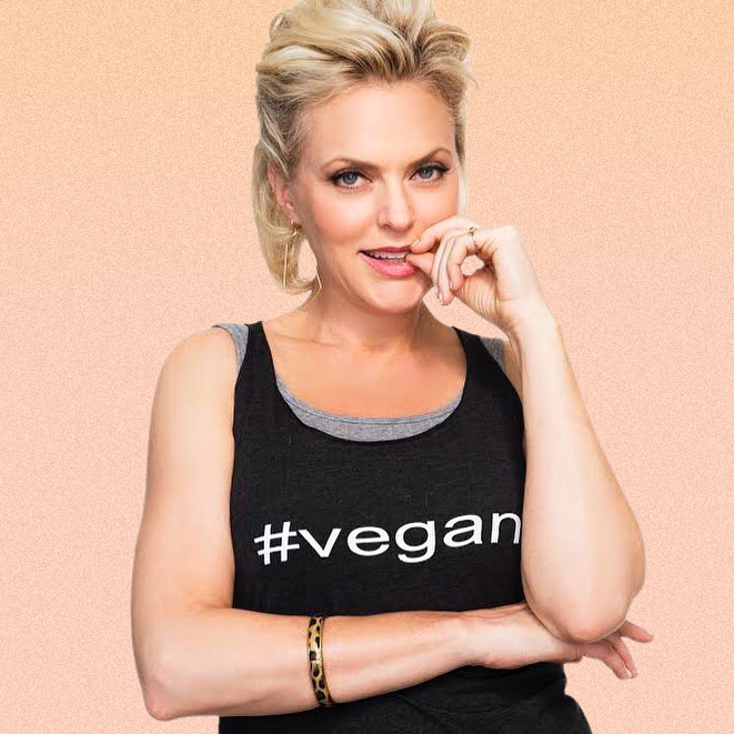 Elaine-Hendrix-vegan-shirt.2