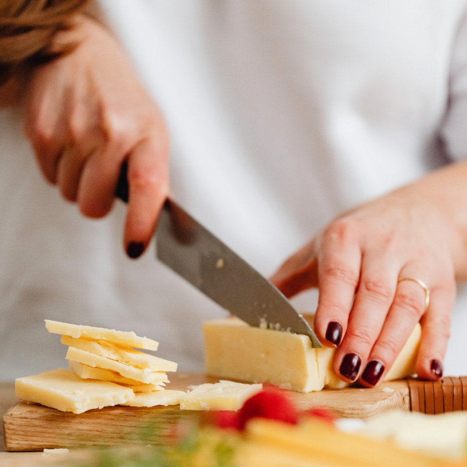 The Surprising Foods That May Be Making Endometriosis Pain Worse