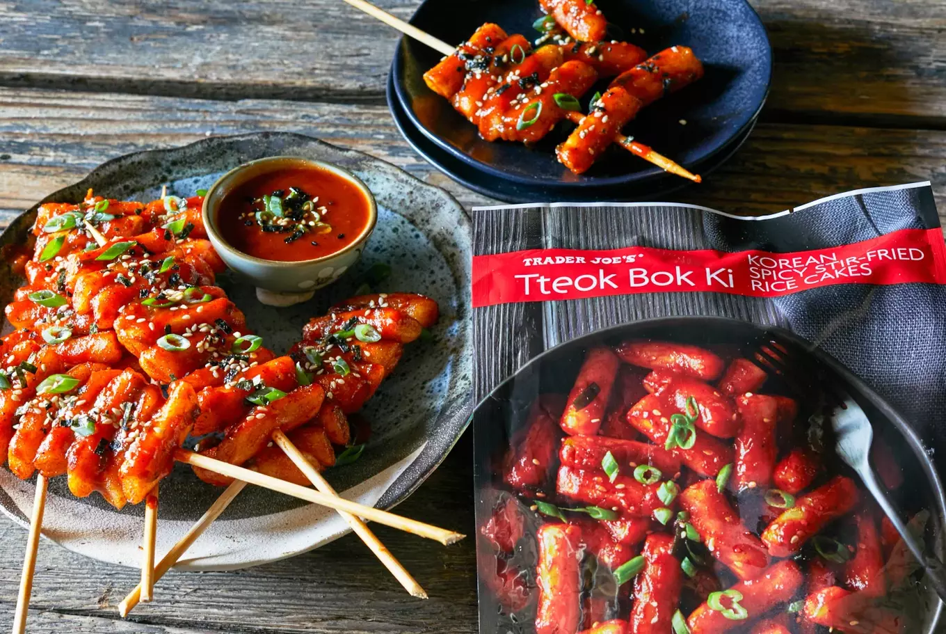 Tteok Bok Ki (Korean Spicy Rice Cakes)
