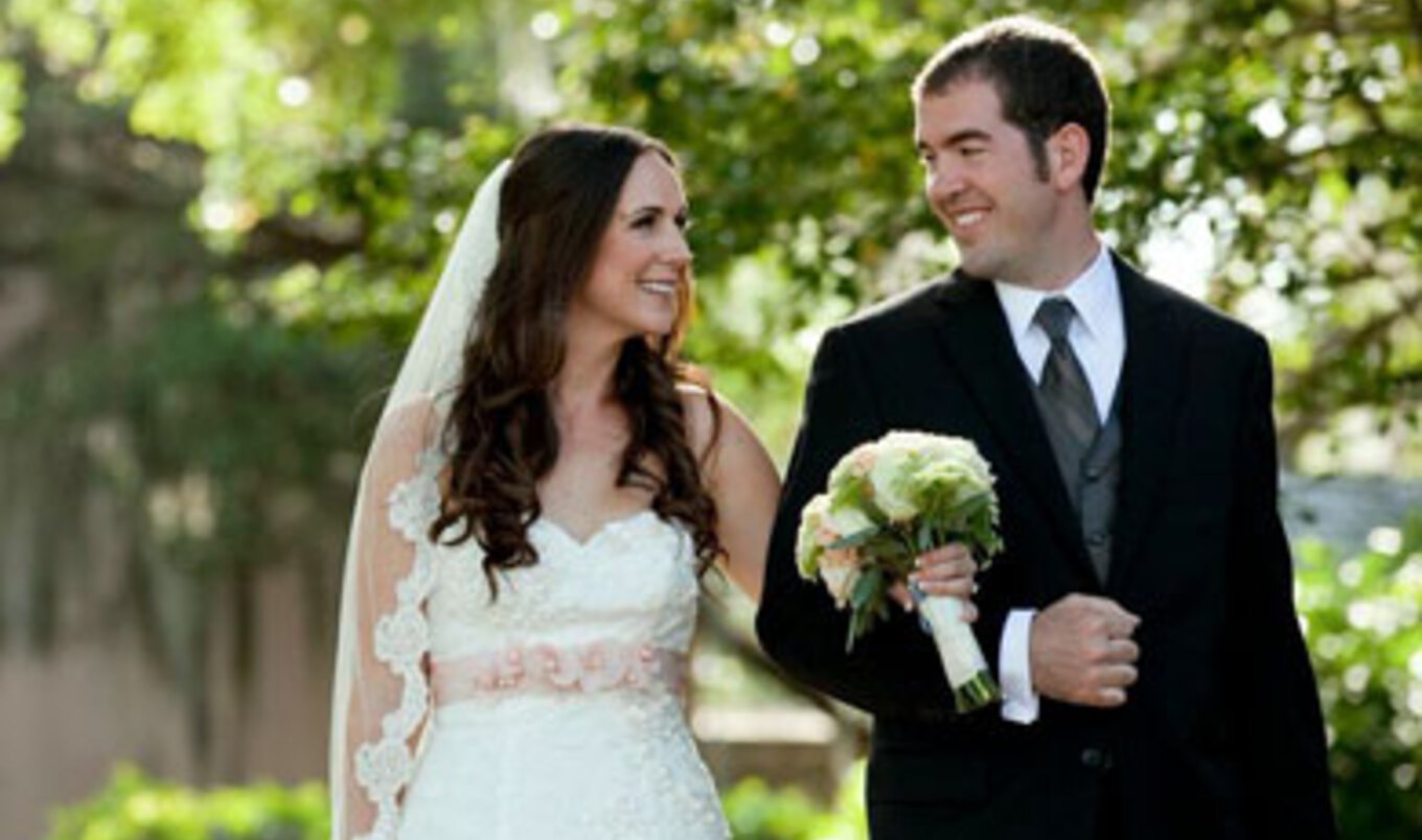 Vegan Weddings 2014: Alison Longley & Theodore Ross Butler