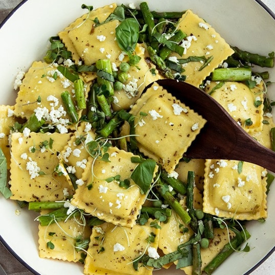 Hungryroot Is Grocery Shopping With the Convenience of a Meal Delivery Service—but Is It Worth the Hype?