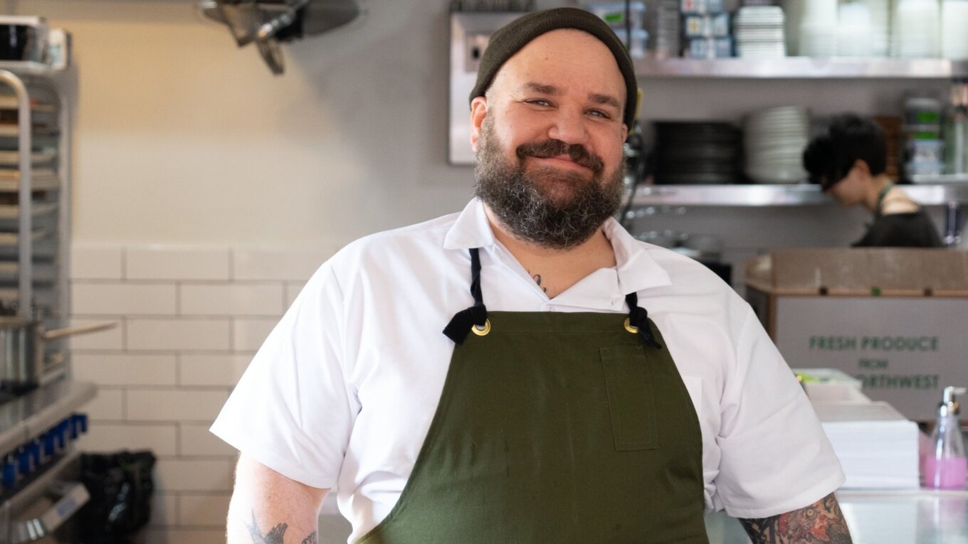 Aaron Adams Casa&ntilde;as