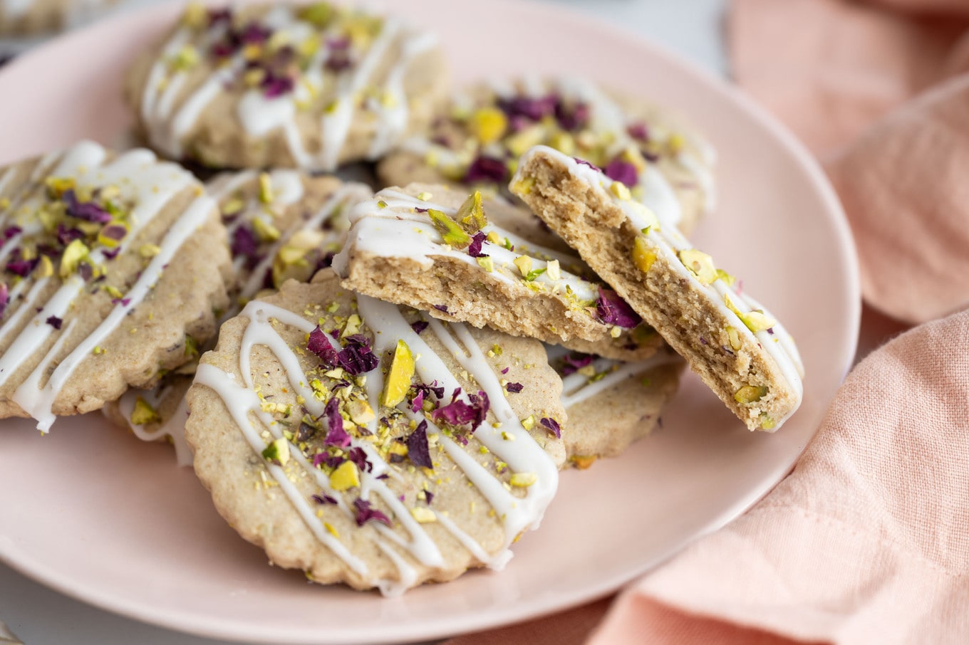 VegNews-NowFoods-OatFlourCookies-11