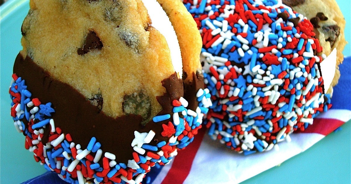 Chocolate-Dipped Ice Cream Sandwiches | VegNews